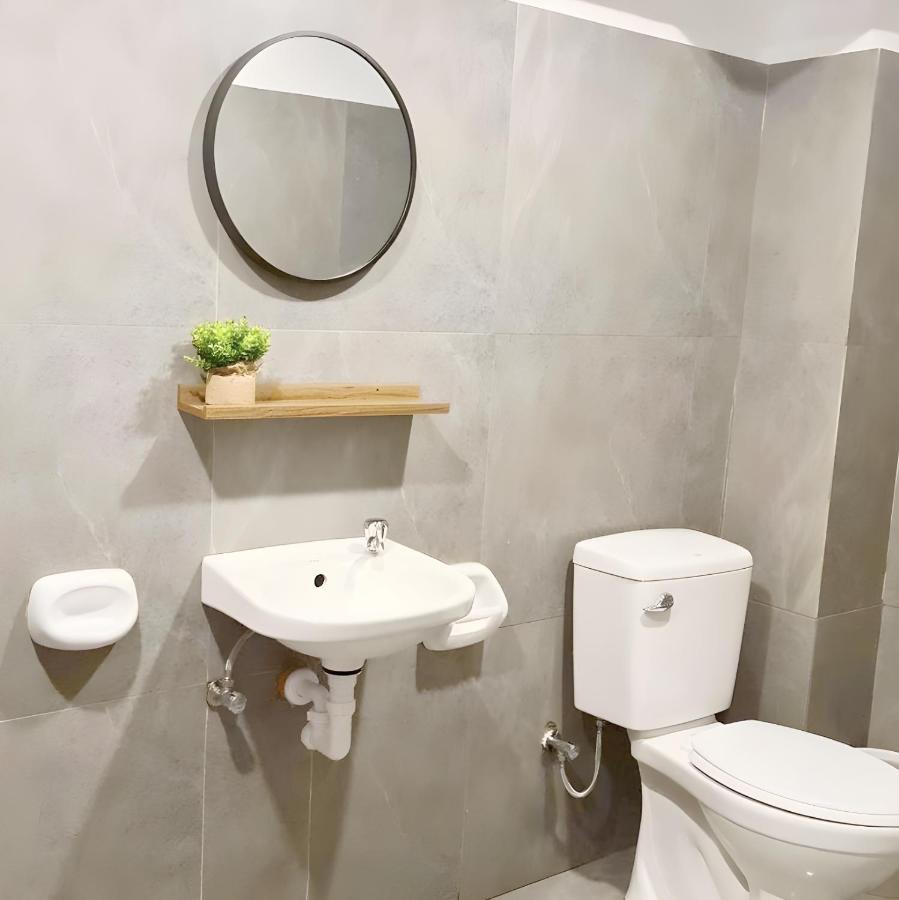 New Modern Suite Near Airport & Beach Sudtungan Exterior foto